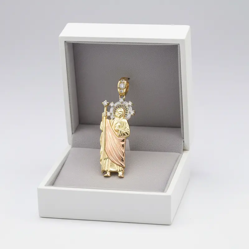 10K Tri-Color Gold Standing Religious Figure Pendant – Devotional Sculptural Charm 1