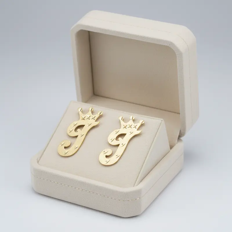 10K Yellow Gold Diamond-Cut 'J' Crown Stud Earrings 1