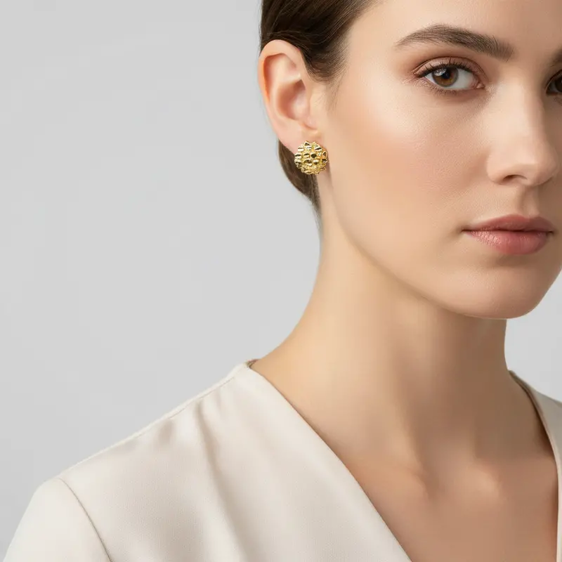 10K Yellow Gold Nugget-Style Stud Earrings 1