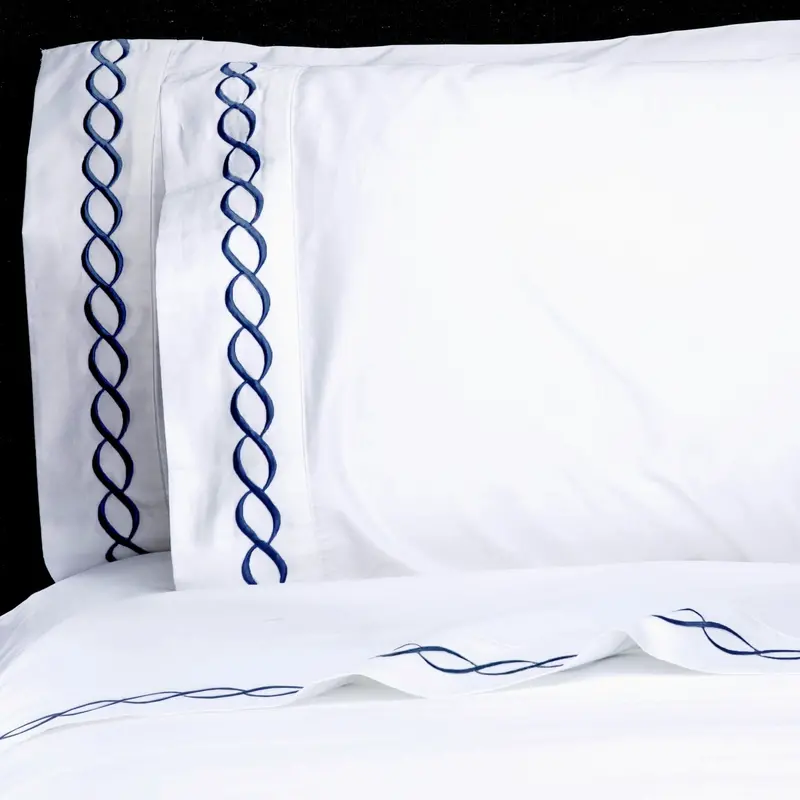 600-Thread-Count Rope-Embroidered Pillowcase Pair 1