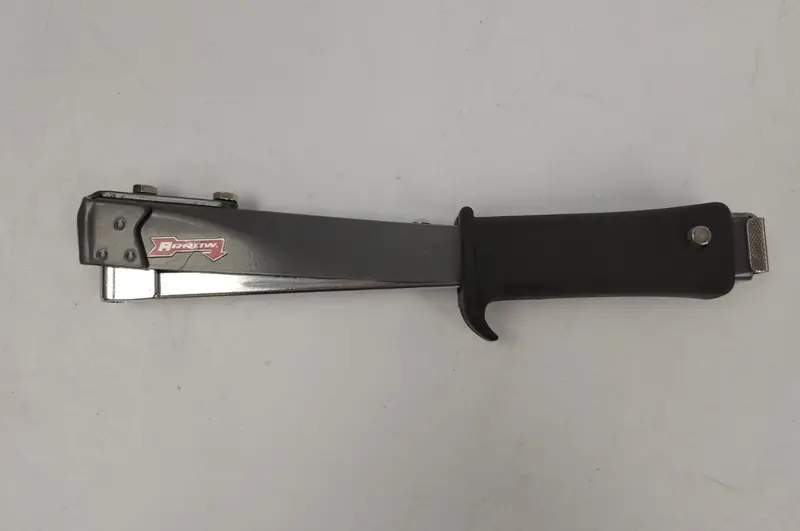 Arrow Ht55 Heavy-Duty Hammer Tacker For Staples – 79639-2 1