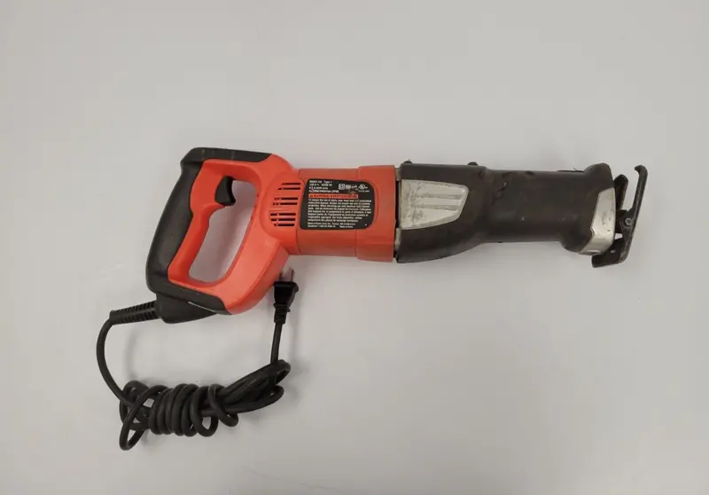 Black & Decker Rs601-Ca Variable-Speed Reciprocating Saw 1
