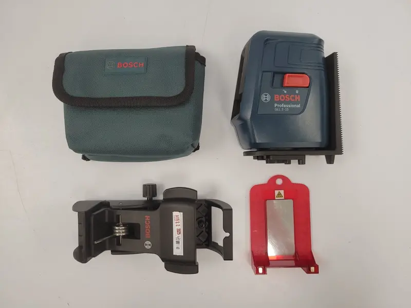 Bosch Gll3-15 Cross-Line Laser Level – Model 81328-1 1