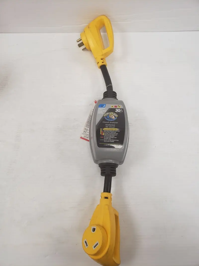 Camco 30-30-Ca Circuit Analyzer – Gfci & Wiring Fault Detector (Model 11064-4) 1