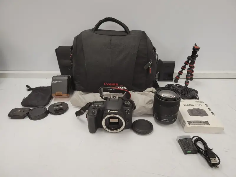 Canon Eos 77D Dslr Camera – 24.2Mp Aps-C Sensor With Dual Pixel Af 1