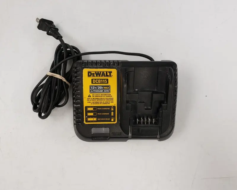 Dewalt Dcb115 Dual-Voltage Fast Charger For 20V Max Batteries 1