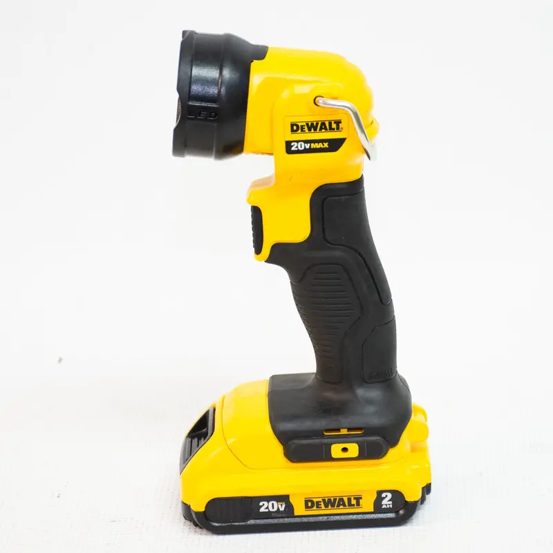 Dewalt Dcl040 20V Max Portable Worklight 1