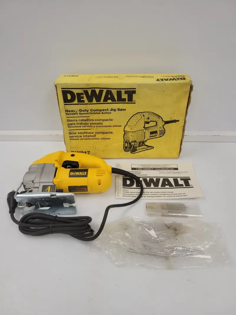 Dewalt Dw317 5.5-Amp Corded Jigsaw With Variable Speed (Model 91127-1) 1