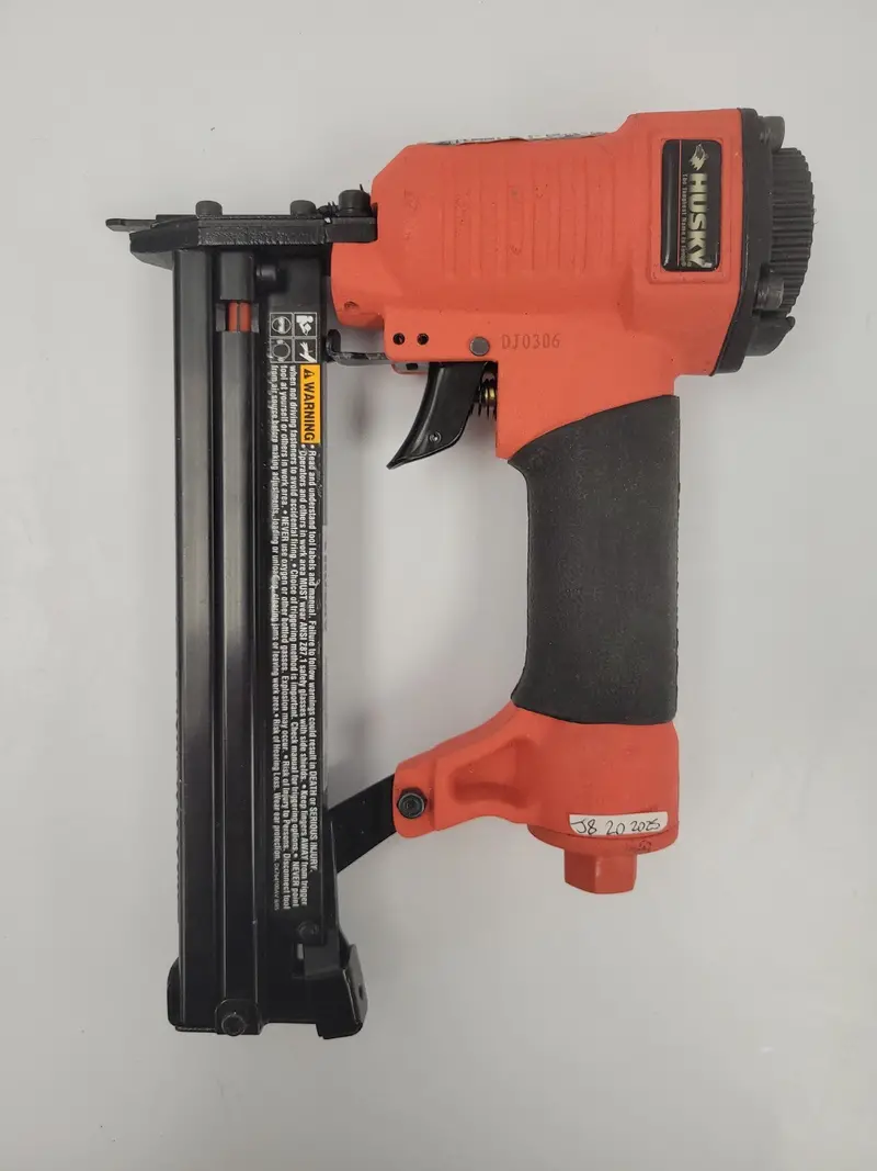 Husky Hdn23200 Dual-Function Stapler And Brad Nailer (Model 81074-12) 1