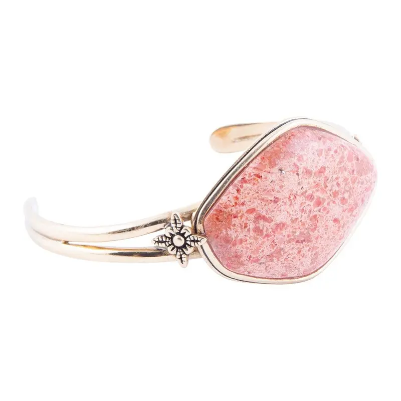 Lucent Orange Sponge Coral Cuff Bracelet In Gold Tone 1