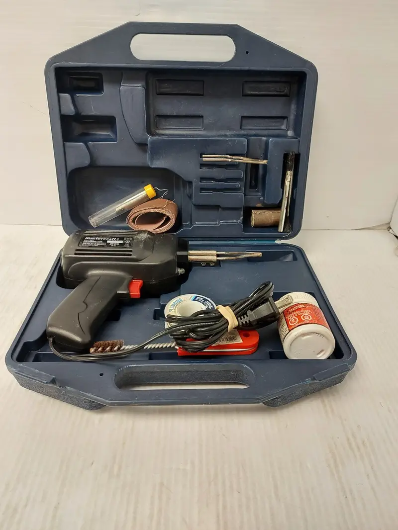 Mastercraft Adjustable-Temperature Soldering Gun For Electronics Repair 1
