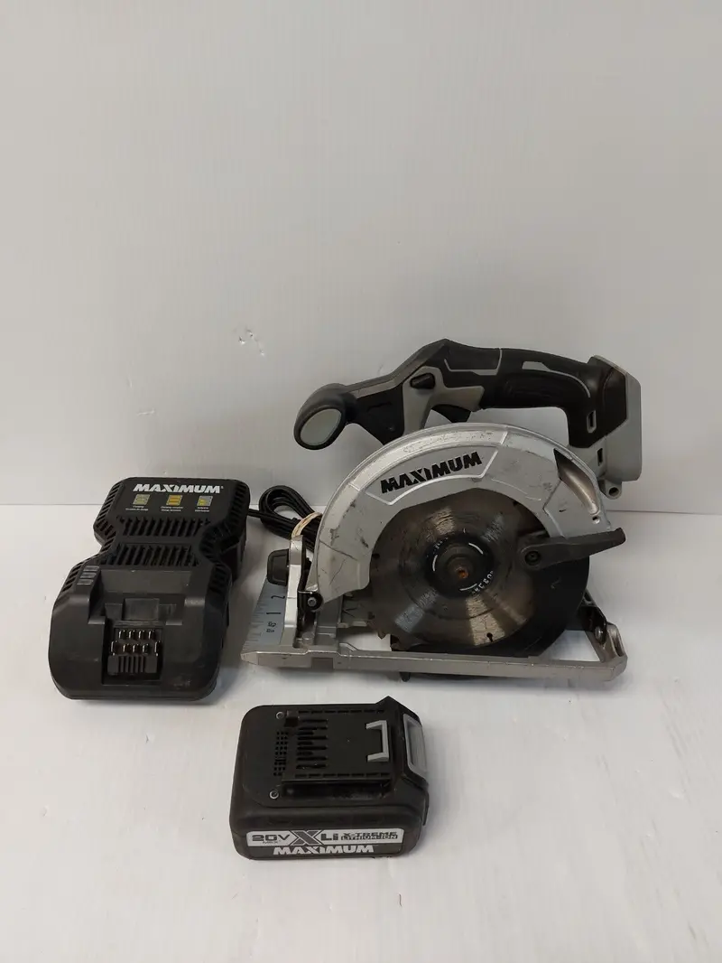 Maximum 054-8355-0 7-1/4" Corded Circular Saw 1