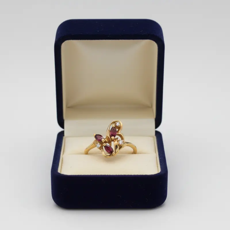 Men’S Ruby And Diamond Band In 14K Yellow Gold (0.05 Ct) 1