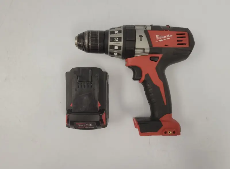 Milwaukee 2602-20 Cordless Hammer Drill (Model 91393-1) 1