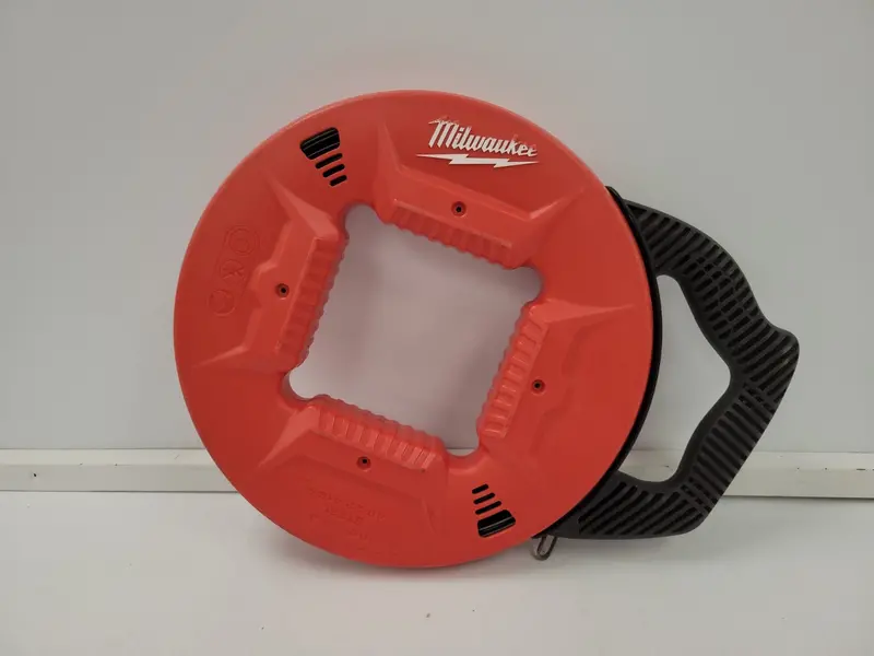 Milwaukee 48-22-4185 Fiberglass Fish Tape – 100 Ft 1