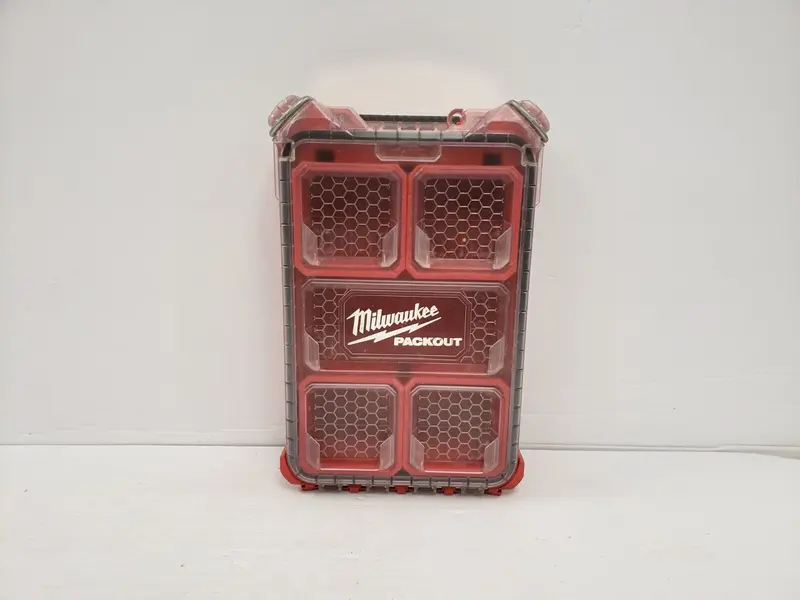 Milwaukee 48-22-8435 Heavy-Duty Rolling Tool Box – 3-Drawer Design 1