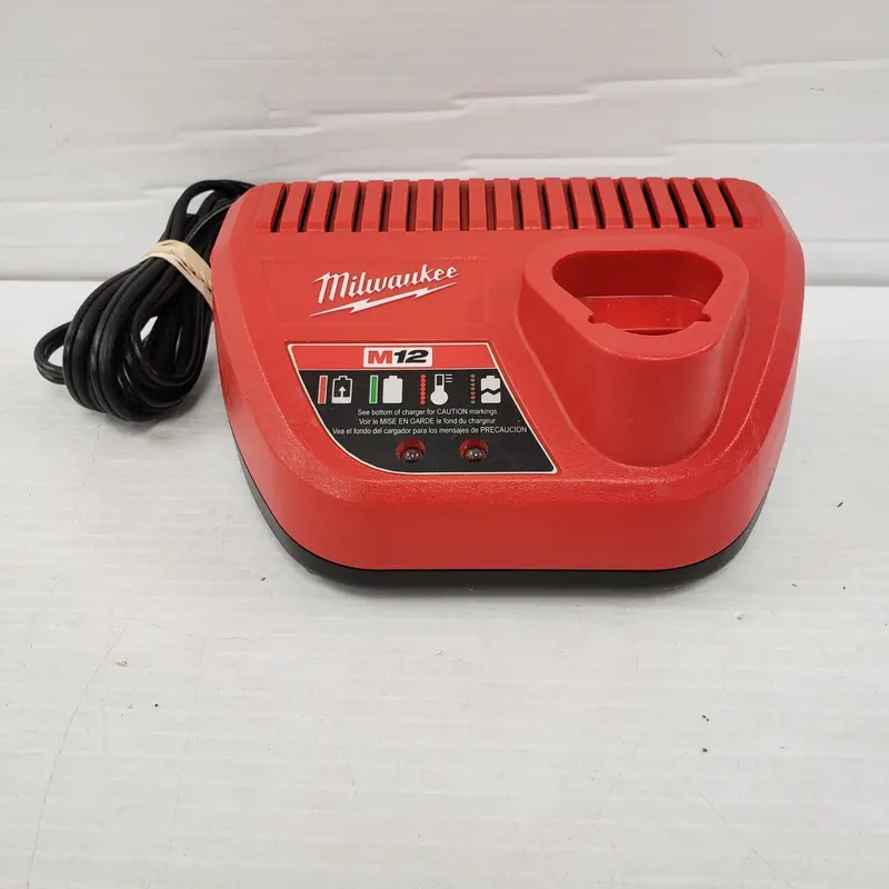 Milwaukee 48-59-2401 Multi-Voltage Battery Charger For M12/M18 Tools (Model 50159-2B) 1