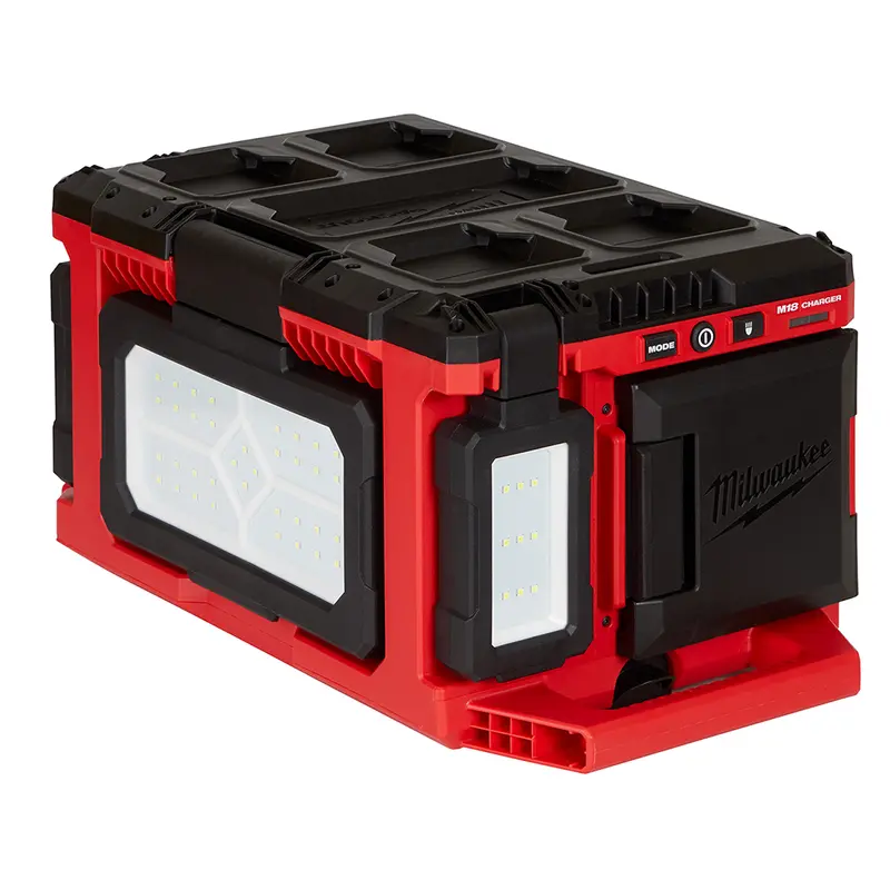 Milwaukee M18 Packout 18V Led Light & Charger Combo – Portable Task Lighting Setup 1
