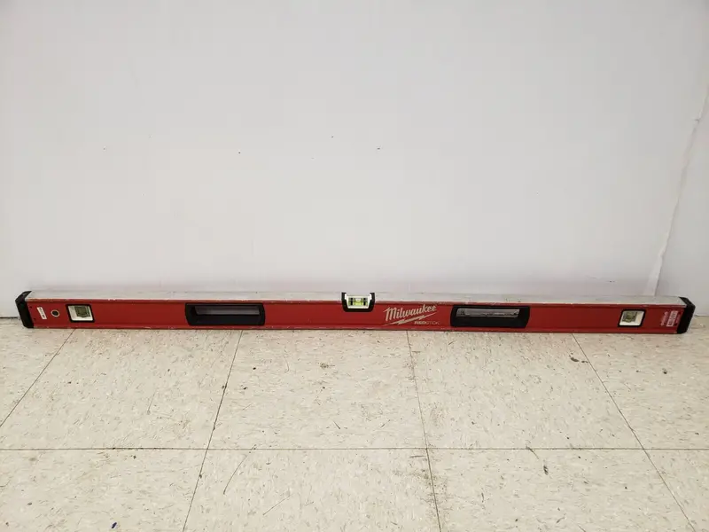 Milwaukee Mibx43 48-Inch Magnetic Box Beam Level 1