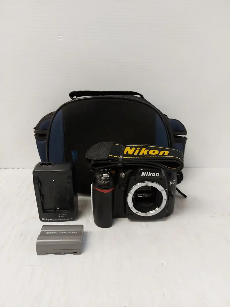 Nikon D80 Dslr Camera – 10.2Mp Digital Slr With Interchangeable Lenses 1