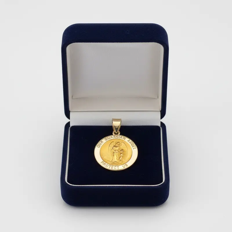 'Our Guardian Angel Protect Us' Round Pendant In 14K Yellow Gold 1