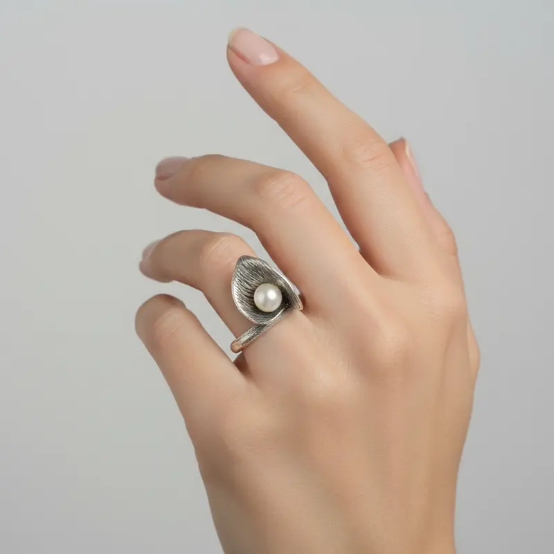 Pearl Accent Leaf-Design Sterling Silver Ring For Women 1