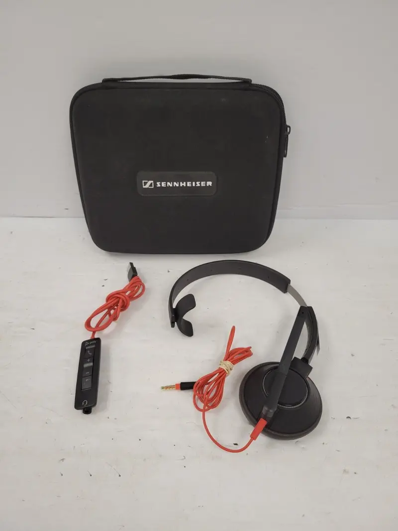Poly C5200 Noise-Cancelling Headset – Dual-Connect Bluetooth & Wired Office Communication System 1
