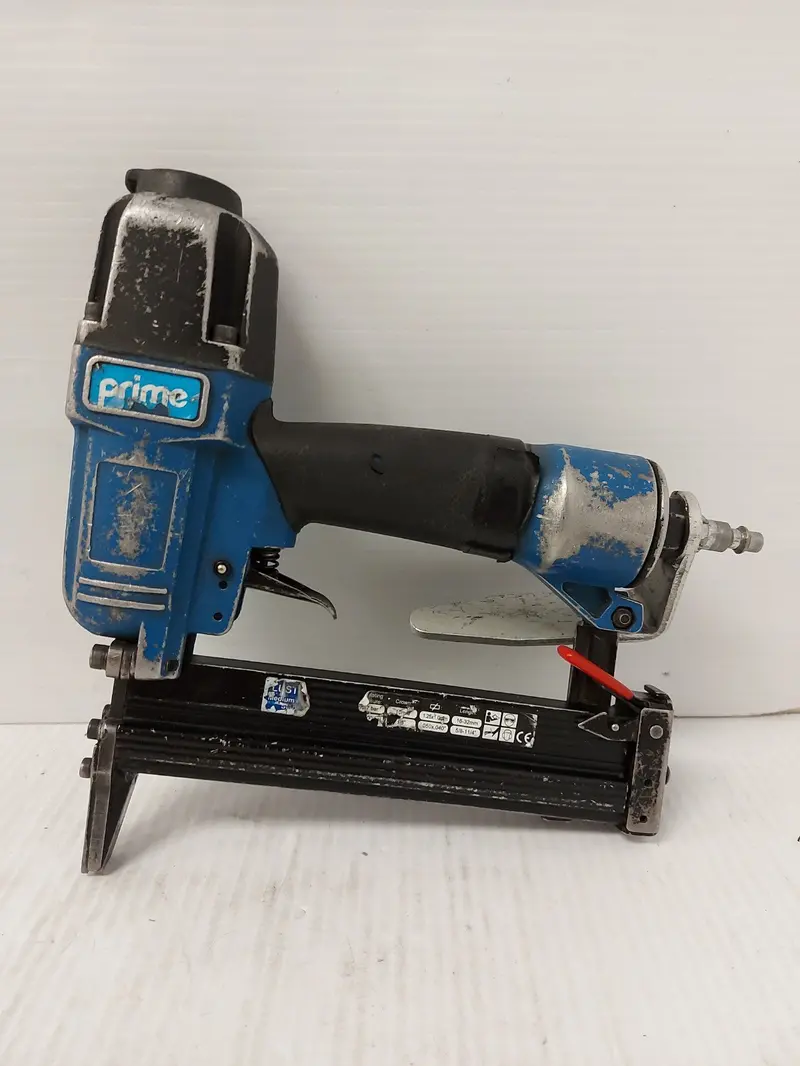 Prime Lust32H Heavy-Duty Electric Stapler (N90793-1) 1