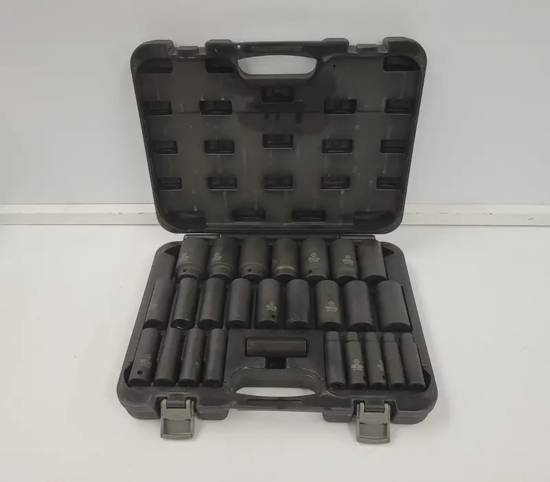 Pro Point 8476061 26-Piece Deep Metric Socket Set 1