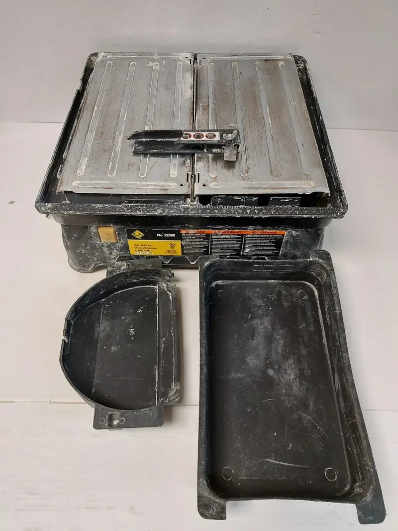 Qep 225000 Wet Tile Saw – 10-Inch Blade With Dual Trays And Rip Fence Attachment 1