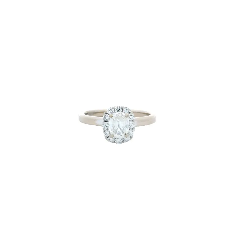 Refined 18K White Gold Diamond Ring For Women – 0.78 Carat Total Weight 1