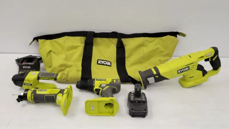 Ryobi One+ 18V Cordless Combo Kit (Drill, Impact Driver & Led Light) (Model I-32457) 1