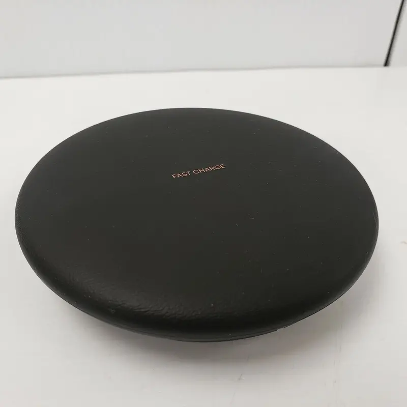 Samsung Ep-Pg950 Qi-Certified Wireless Charging Pad 1