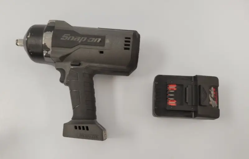 Snap-On Ct9075 Gm-Series Cordless Impact Wrench 1