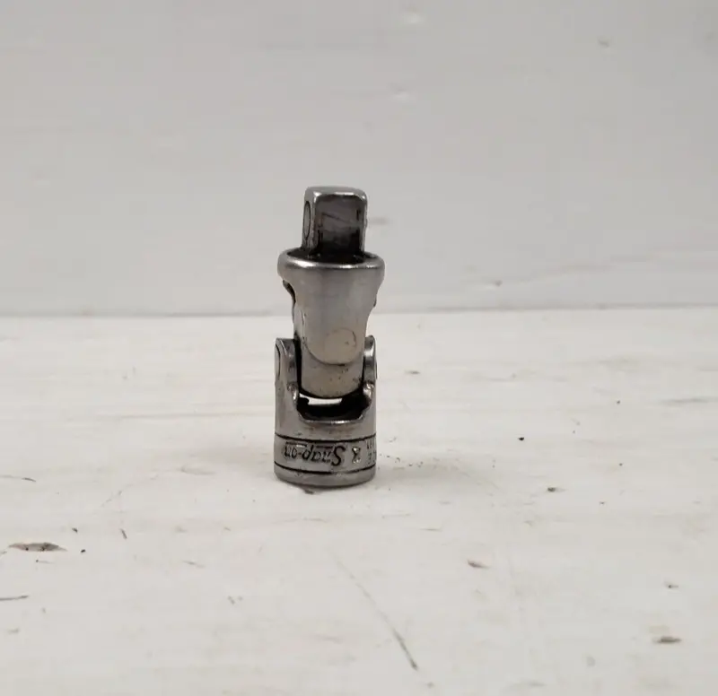 Snap-On Fuba 3/8" Universal Friction Ball Joint Adapter – Multi-Angle Compatibility 1