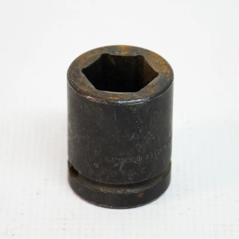 Snap-On Im242A Flank Drive Shallow 1-Inch Impact Socket 1