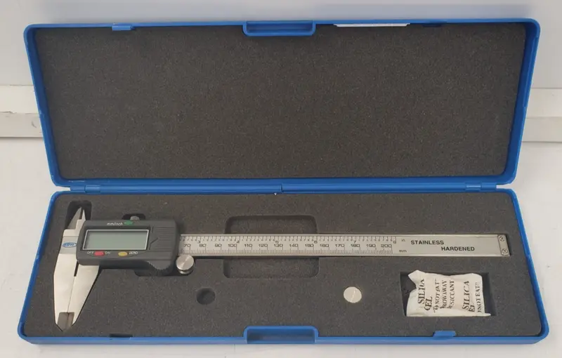 Stm Digital Stainless Steel Caliper With Backlit Lcd Display 1
