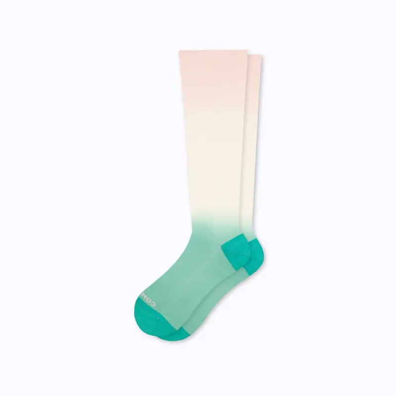 Teal Ombre Knee-High Compression Socks – Stylish Graduated Support 1