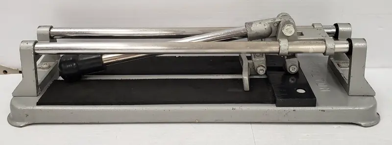 Walton Manual Tile Cutter With Dual Rails And Carbide Wheel 1