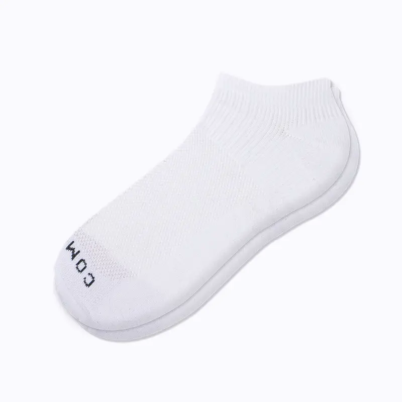 White Ankle Compression Socks – Crisp, Versatile Daily Support 1